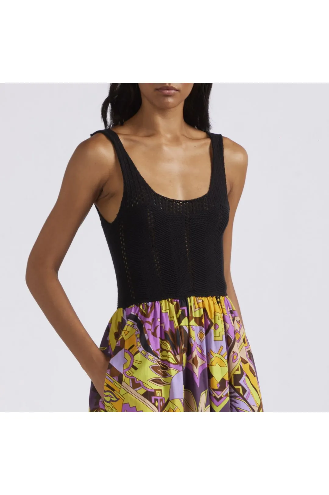 abito lungo con top lavorato a crochet e gonna stampata etnica multicolor