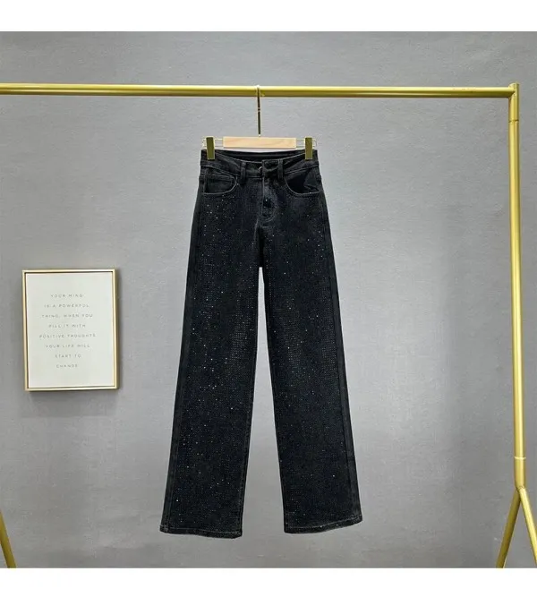 Black-strass denim streight