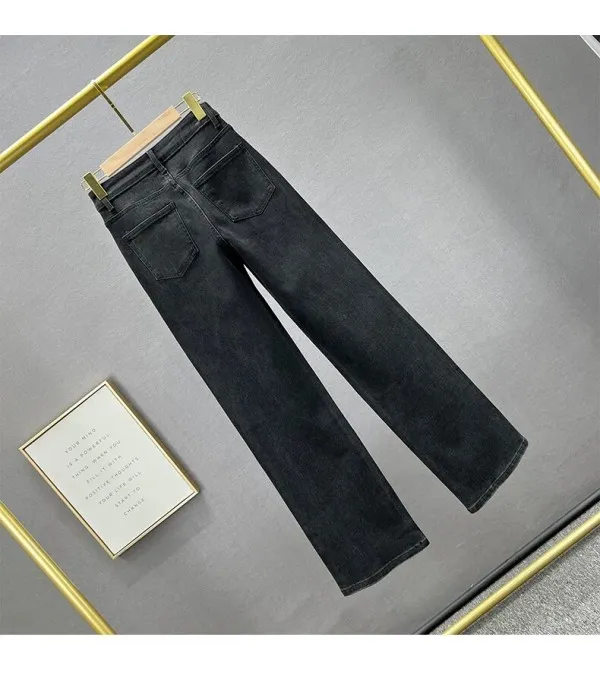 Black-strass denim streight