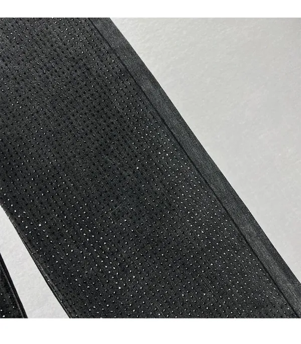 Black-strass denim streight
