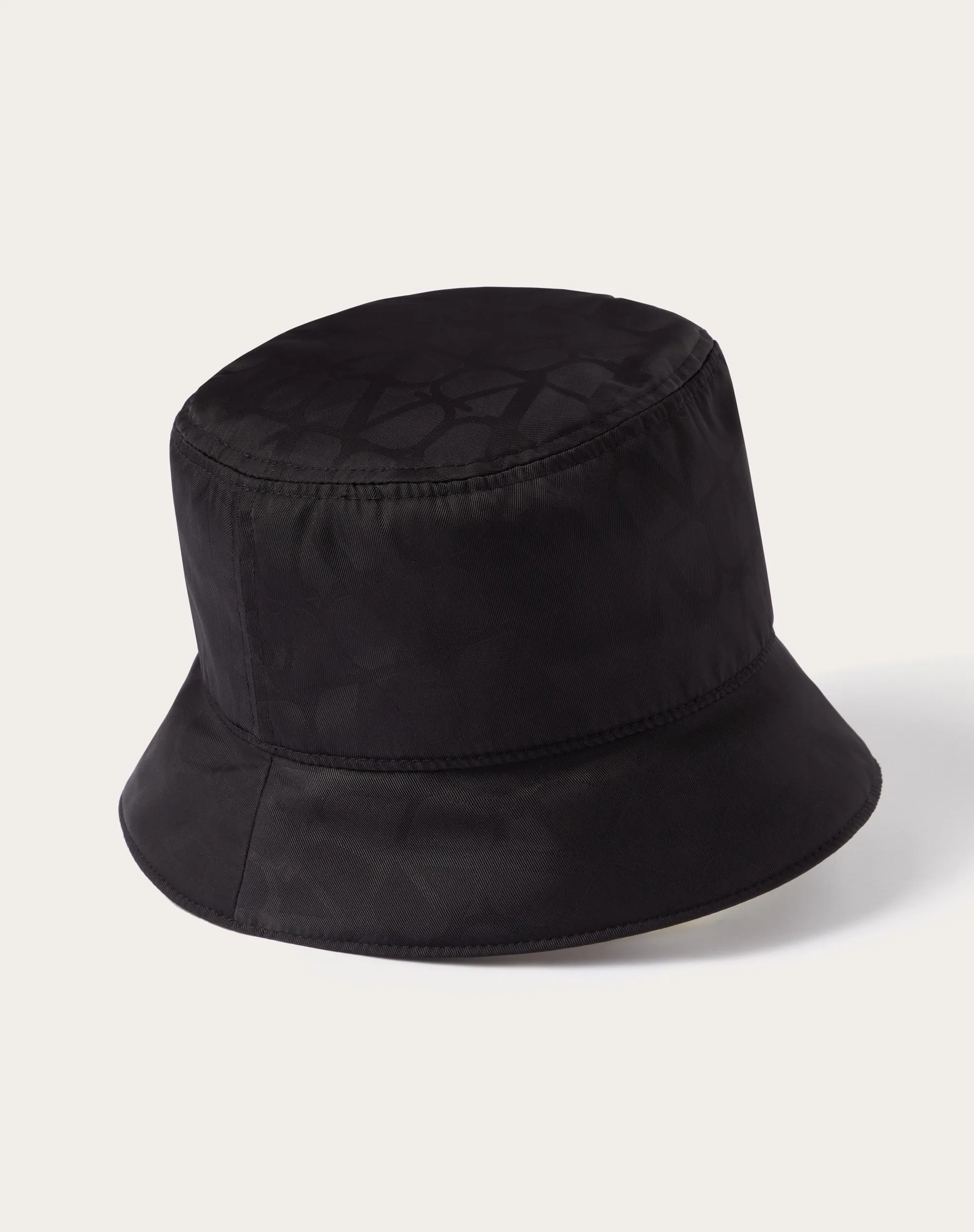 BUCKET HAT REVERSIBILE TOILE ICONOGRAPHE IN NYLON CON POCHETTE