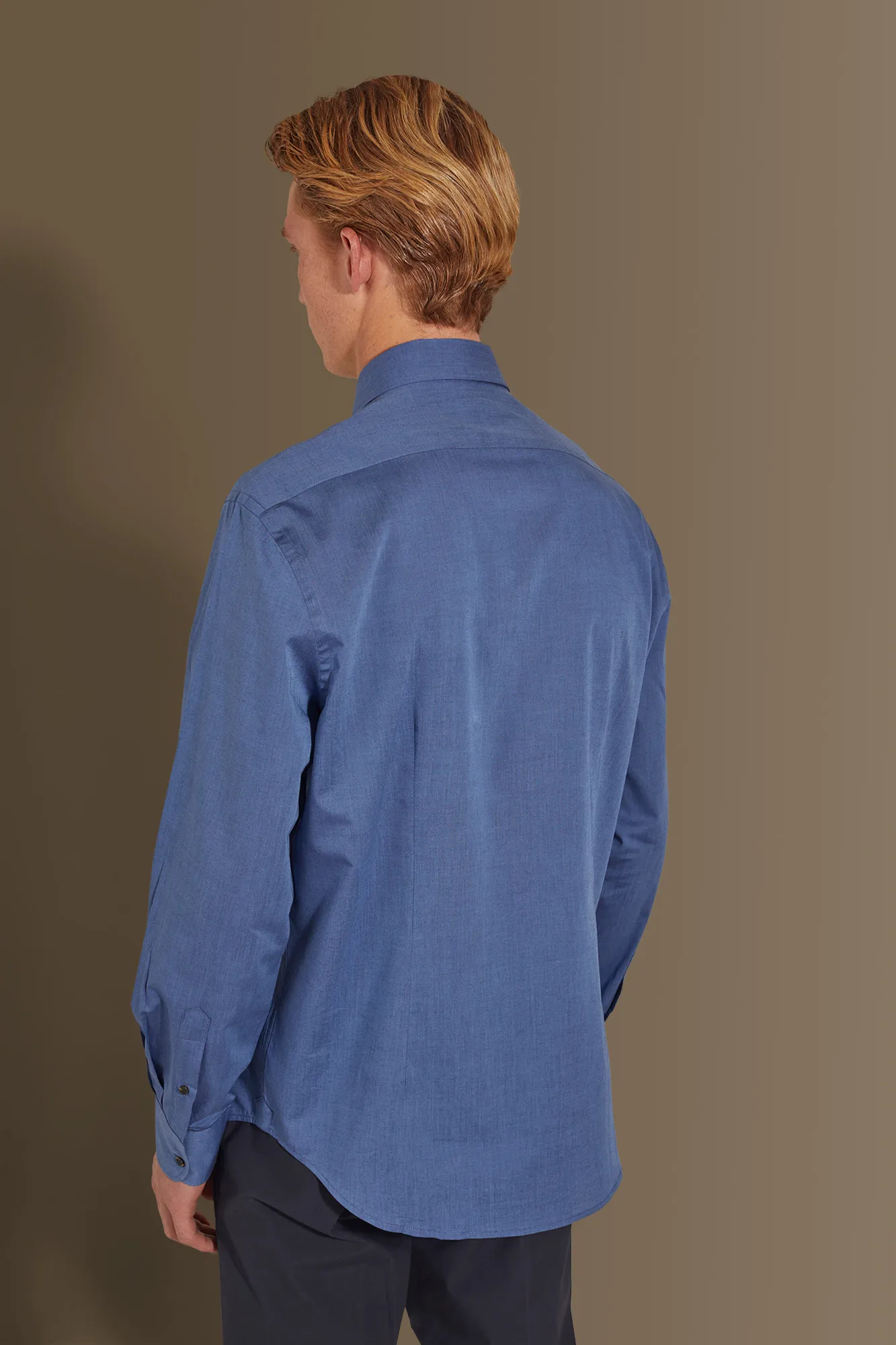 Camicia casual collo francese uomo tessuto chambray