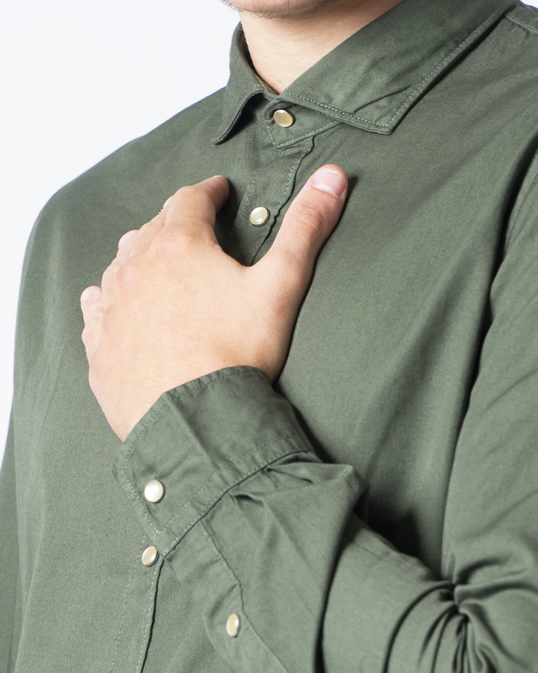 Camicia manica lunga Idra bottone automatico Verde Oliva