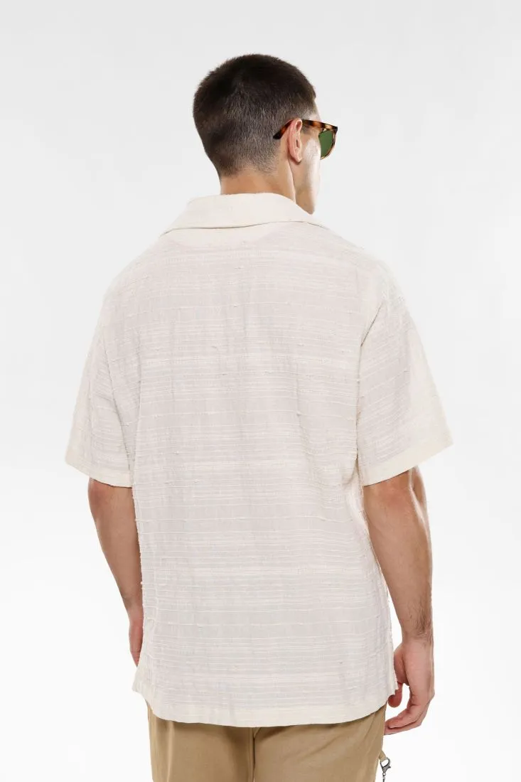 Camicia rigata in puro cotone con scollo a V