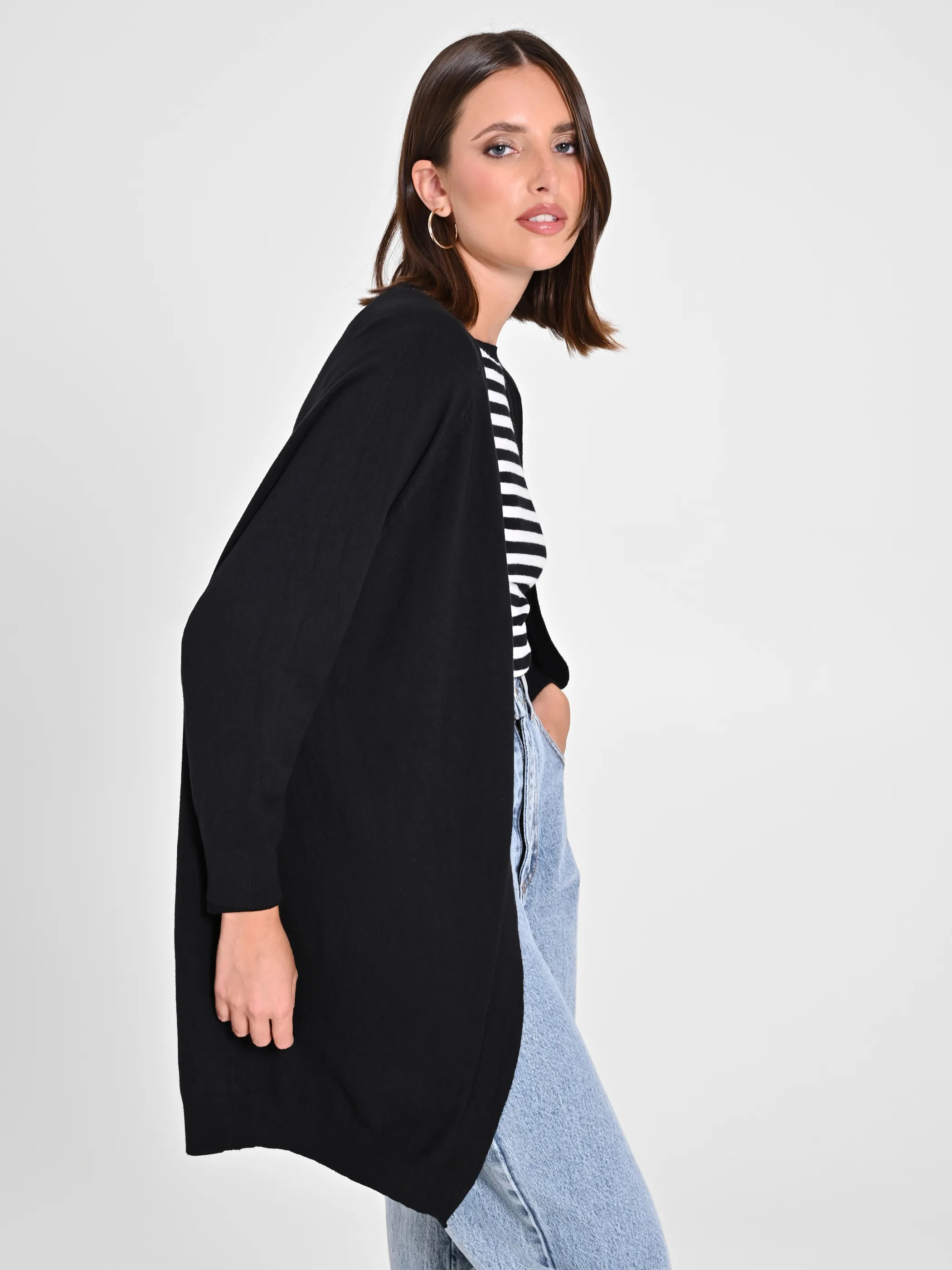      Cardigan Nero in Maglia     