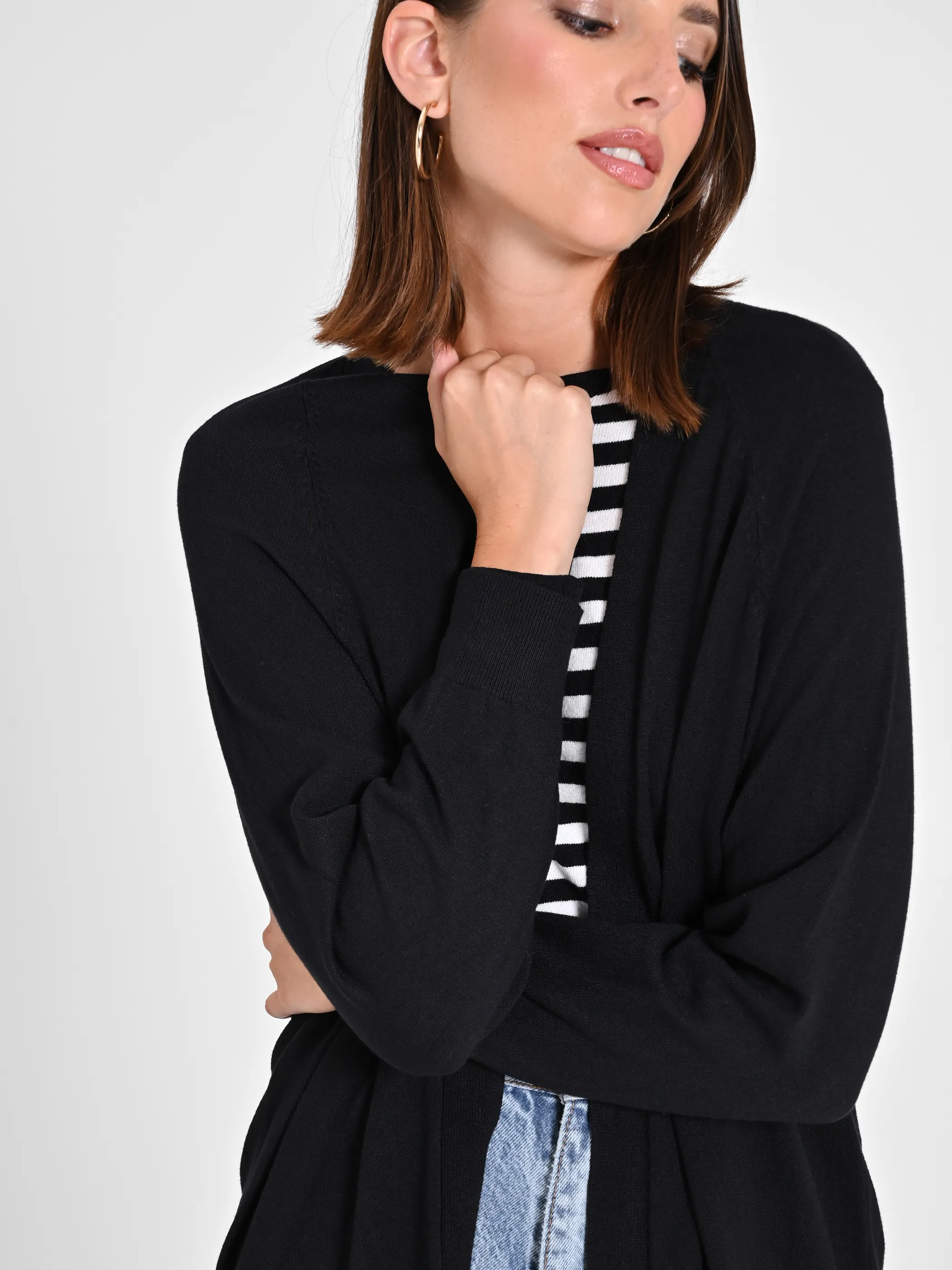      Cardigan Nero in Maglia     