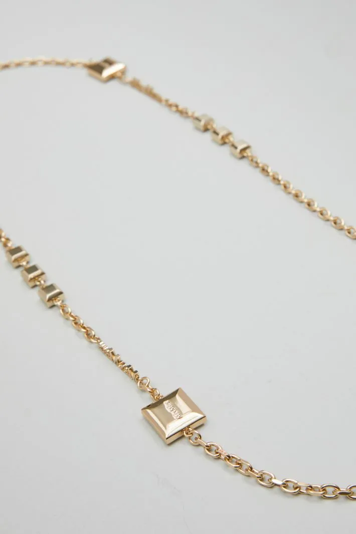 Collana lunga in metallo