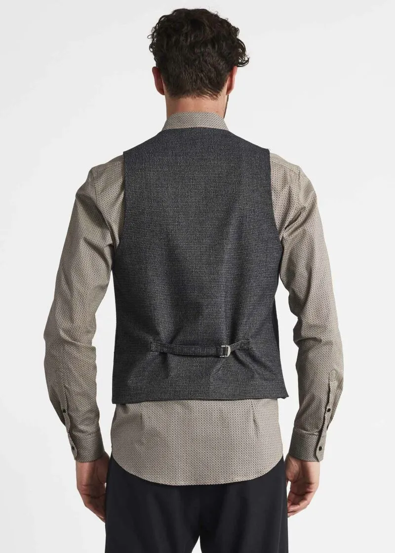 Gilet gessato dalla linea slim
