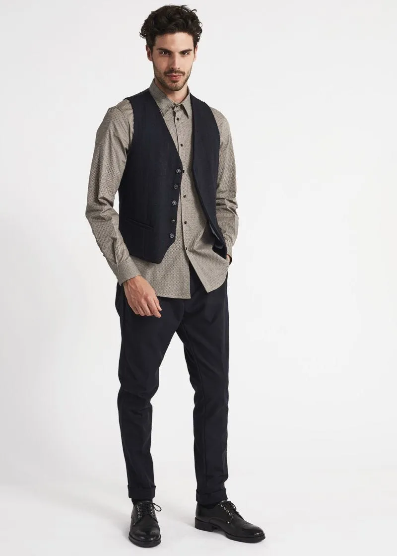 Gilet gessato dalla linea slim