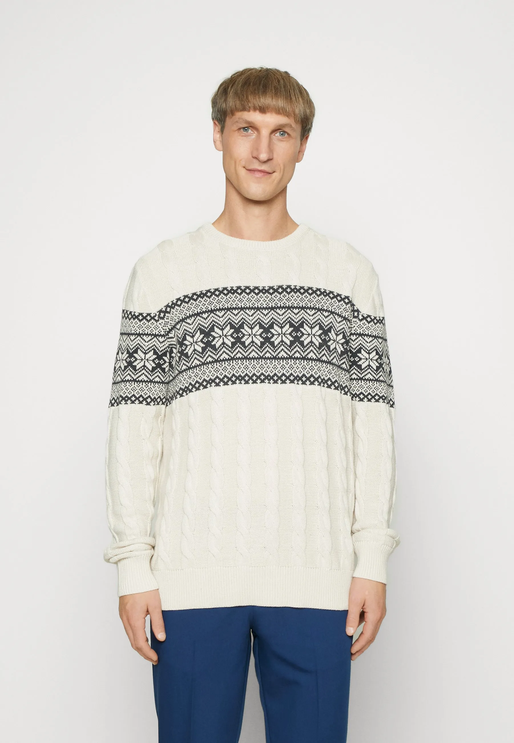 JAQUARD CABLE ONECK - Maglione