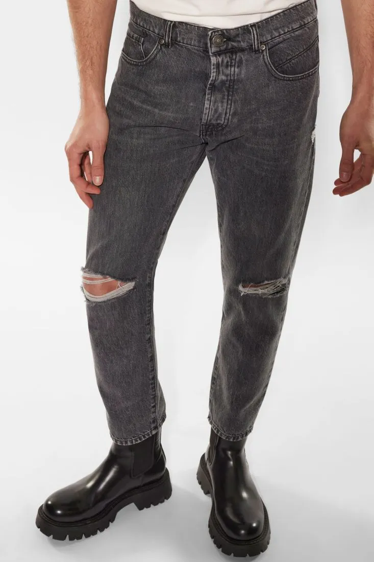 Jeans slim-fit in puro cotone con abrasioni