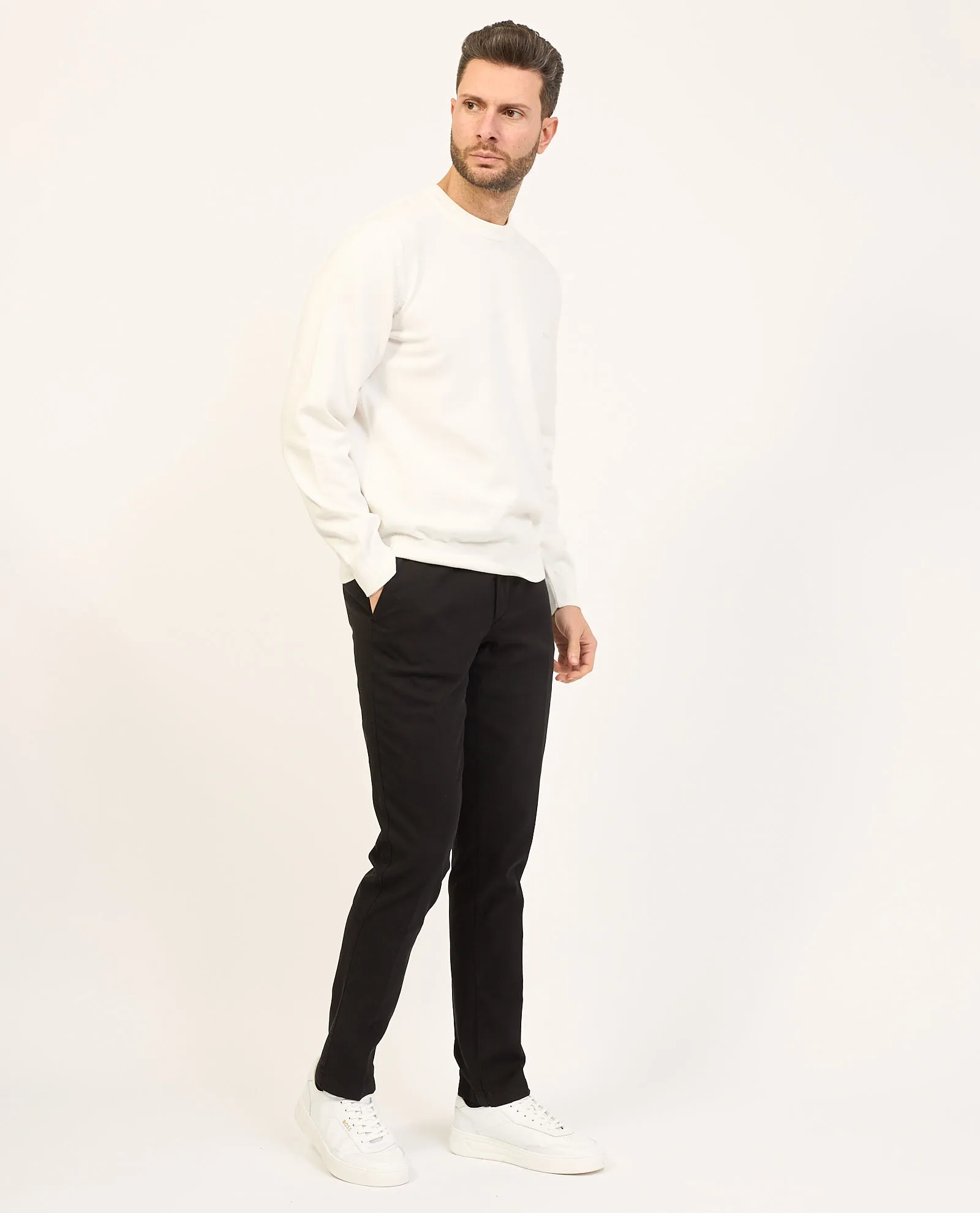 Maglia uomo Boss girocollo in cotone con logo ricamato
