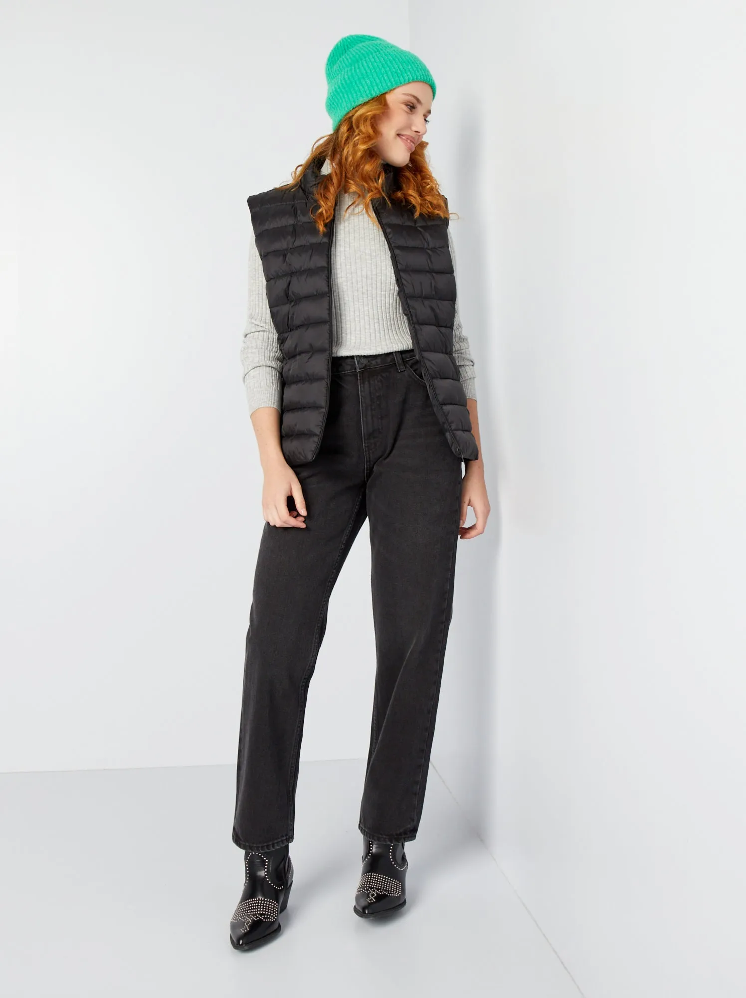 Maglione a coste con collo alto - GRIGIO