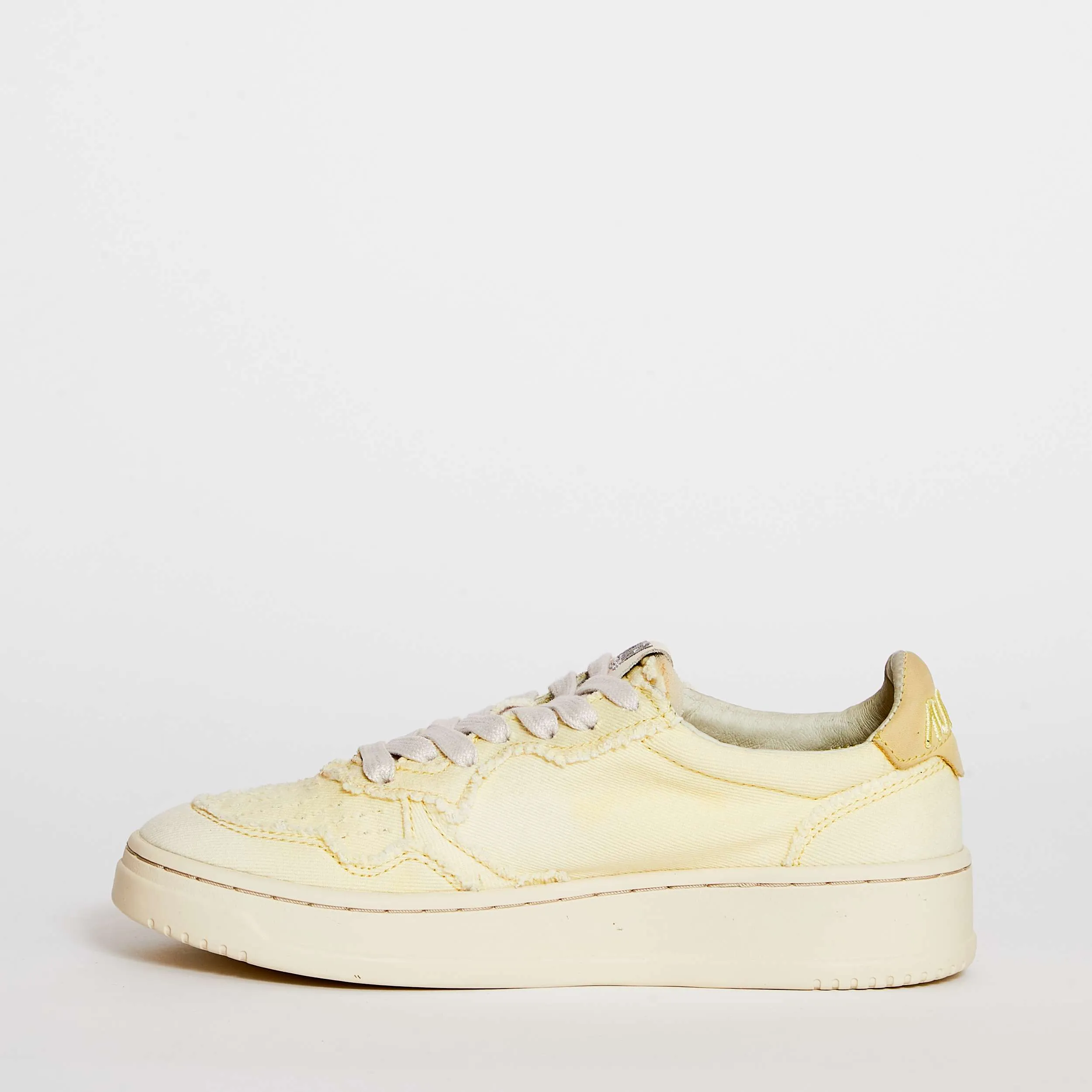 Medalist Low Sneakers Yellow Canvas