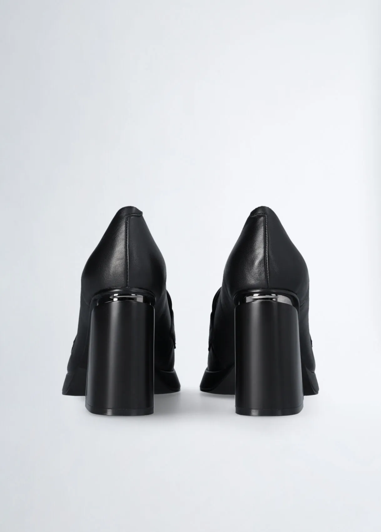 Mocassini alti neri con tacco