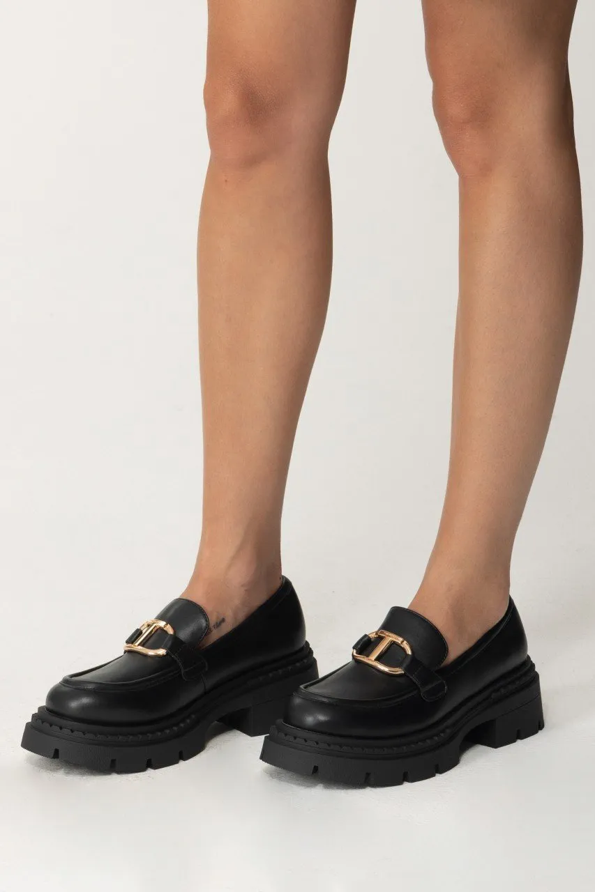 Mocassini con logo Oval T Nero