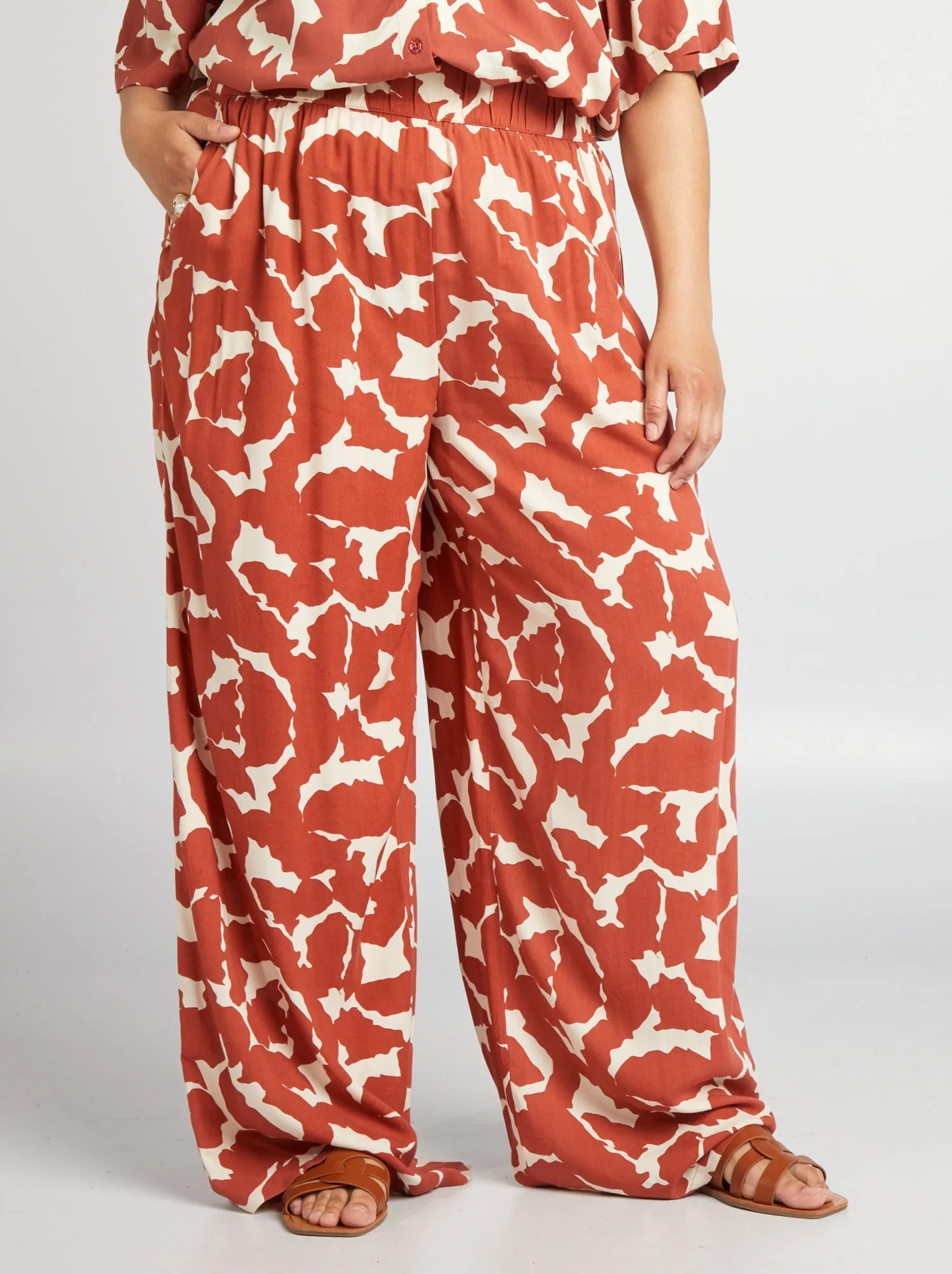 Pantaloni larghi con motivi e vita elasticizzata - ROSSO
