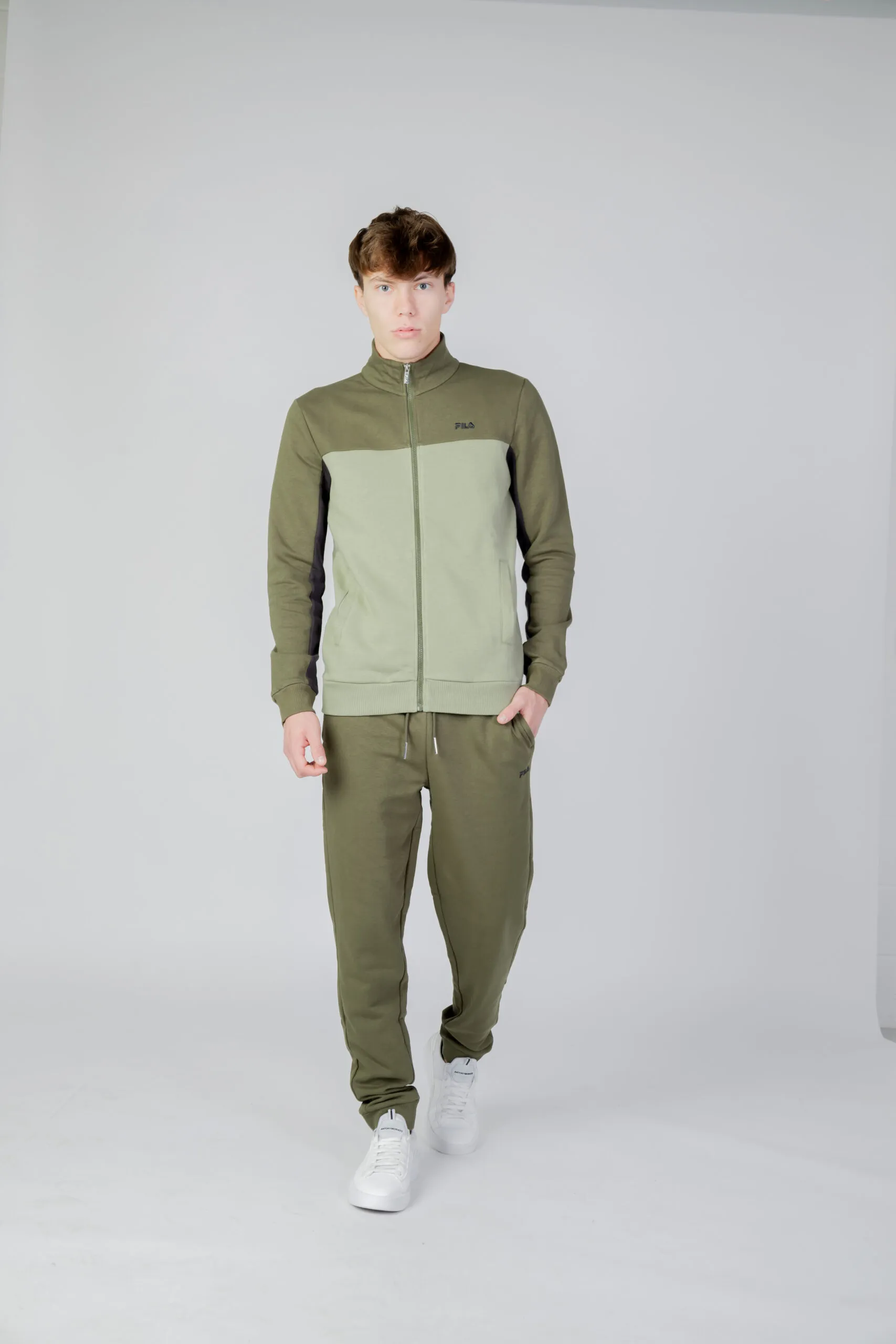 Pantaloni sportivi Fila battenberg track Verde Oliva