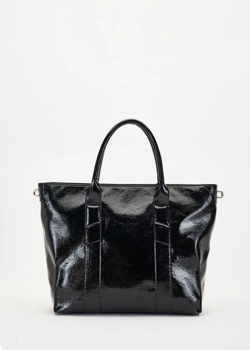 Shopping bag in vernice
