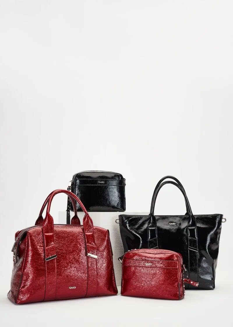Shopping bag in vernice
