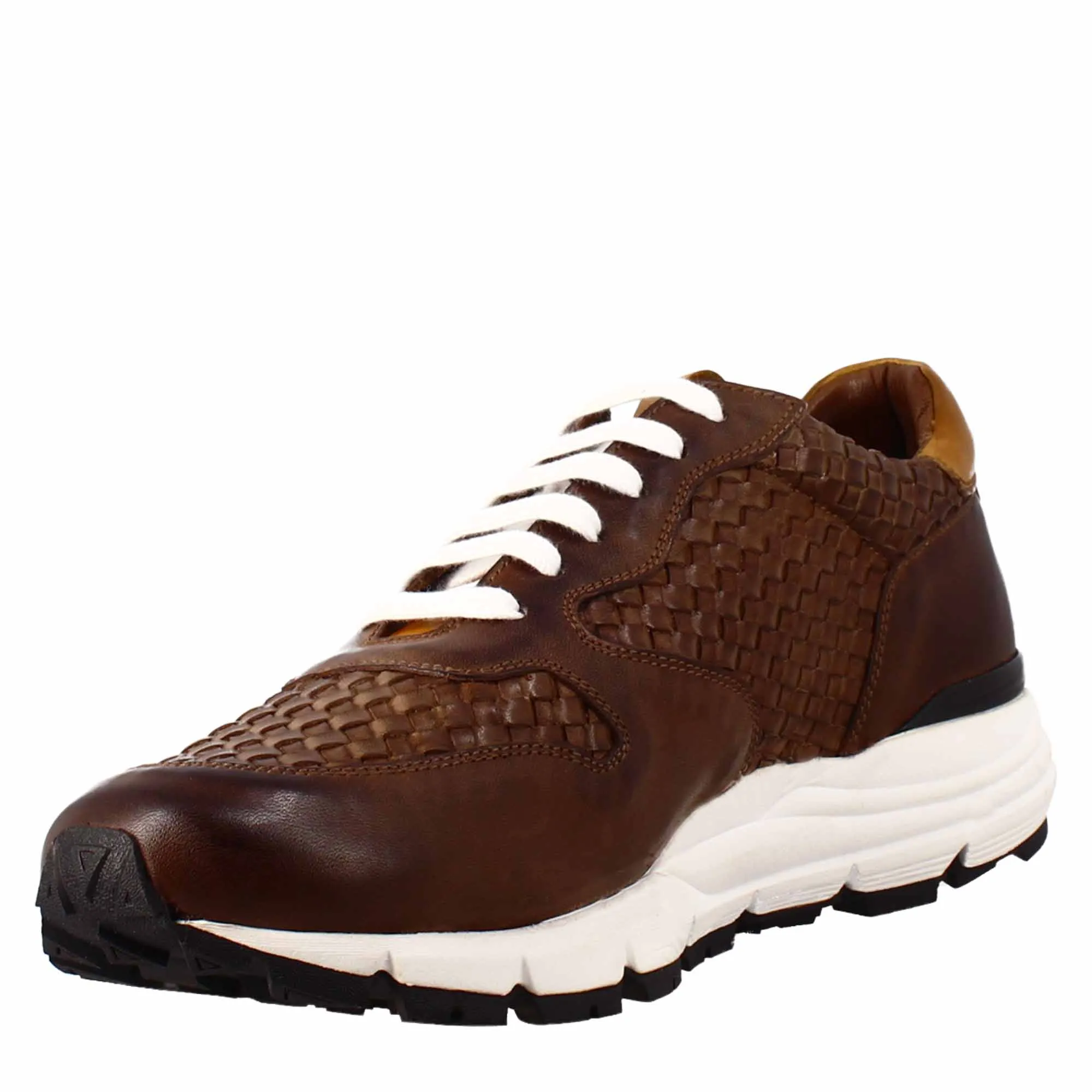 Sneaker marrone scuro elegante da uomo in pelle intrecciata