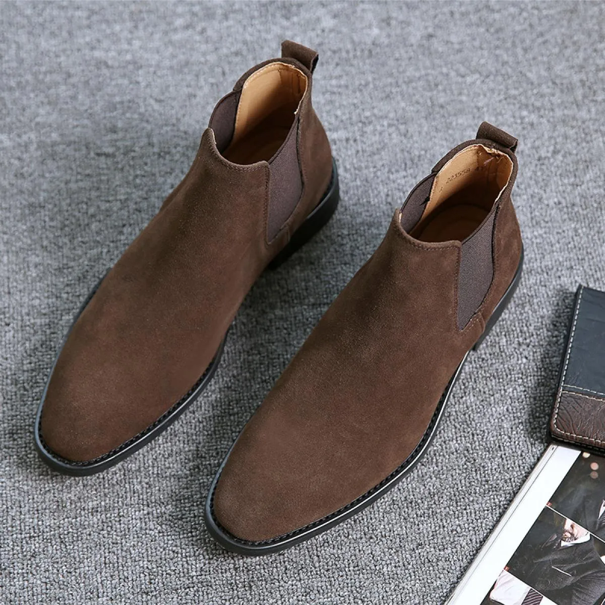 Stivaletti Chelsea classici retrò da uomo Stivaletti casual in pelle scamosciata di mucca in vera pelle da uomo Stivaletti casua