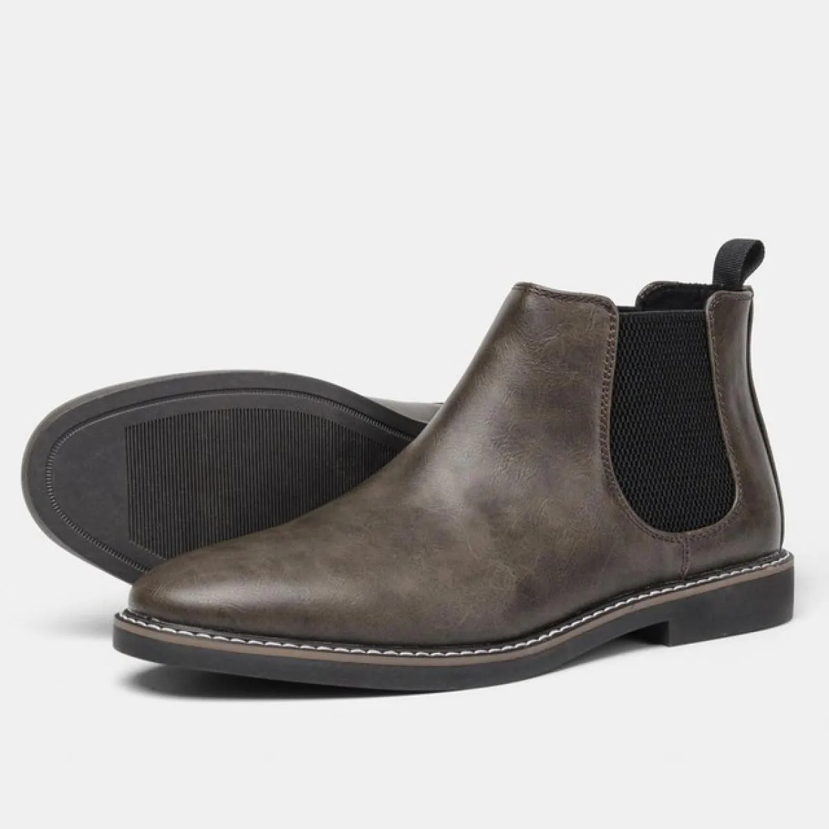 Stivaletti Chelsea classici retrò da uomo Stivaletti in pelle alla moda con patina britannica Stivaletti casual da uomo Scarpe a