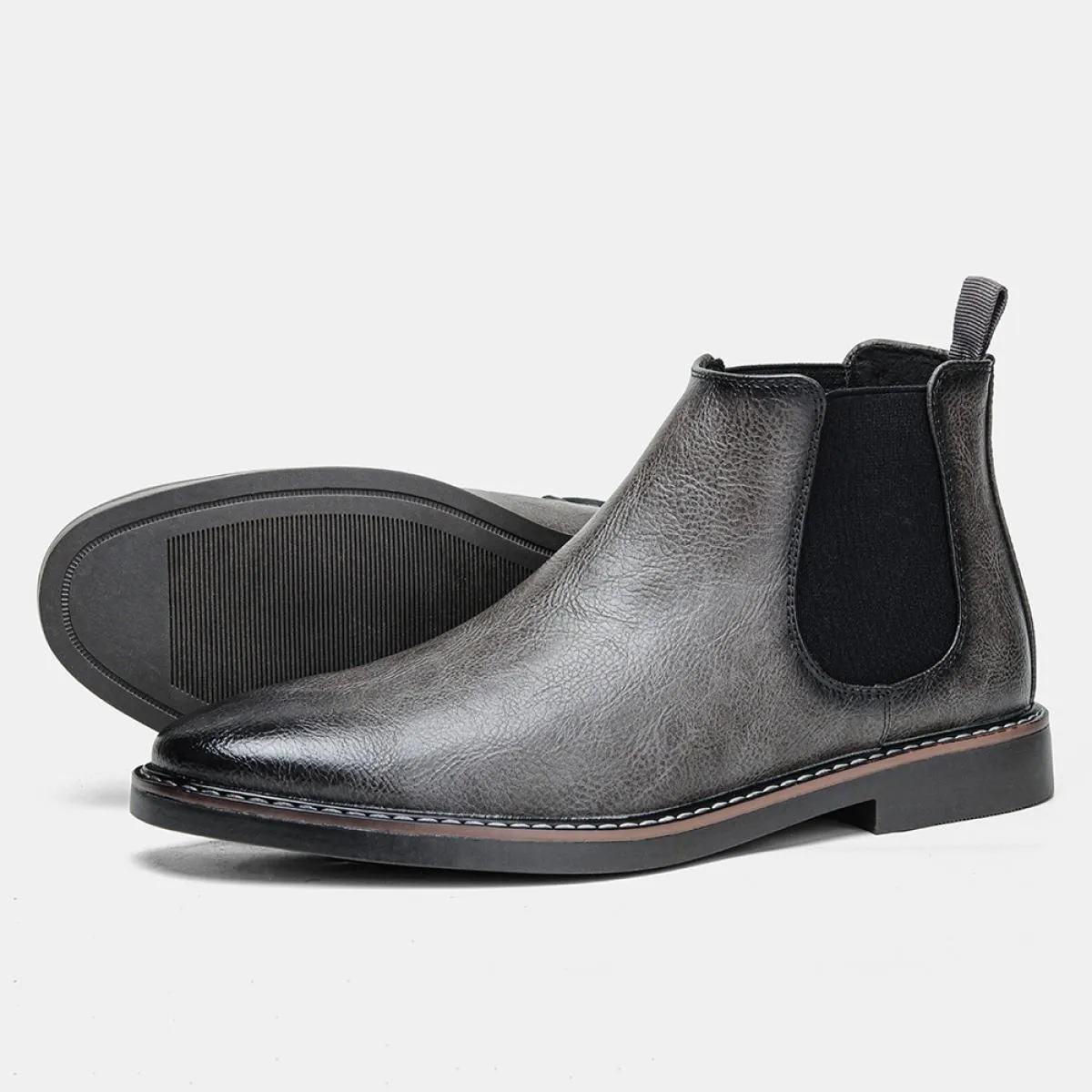 Stivaletti Chelsea classici retrò da uomo Stivaletti in pelle alla moda con patina britannica Stivaletti casual da uomo Scarpe a