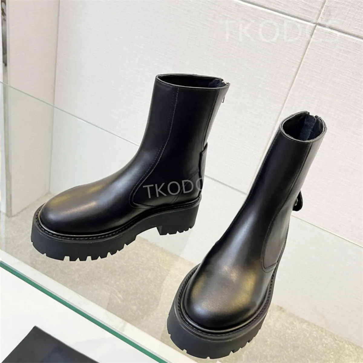 Stivaletti Chelsea da donna marroni neri Stivaletti corti in vera pelle Botas classici Stivaletti da donna con suola spessa Desi