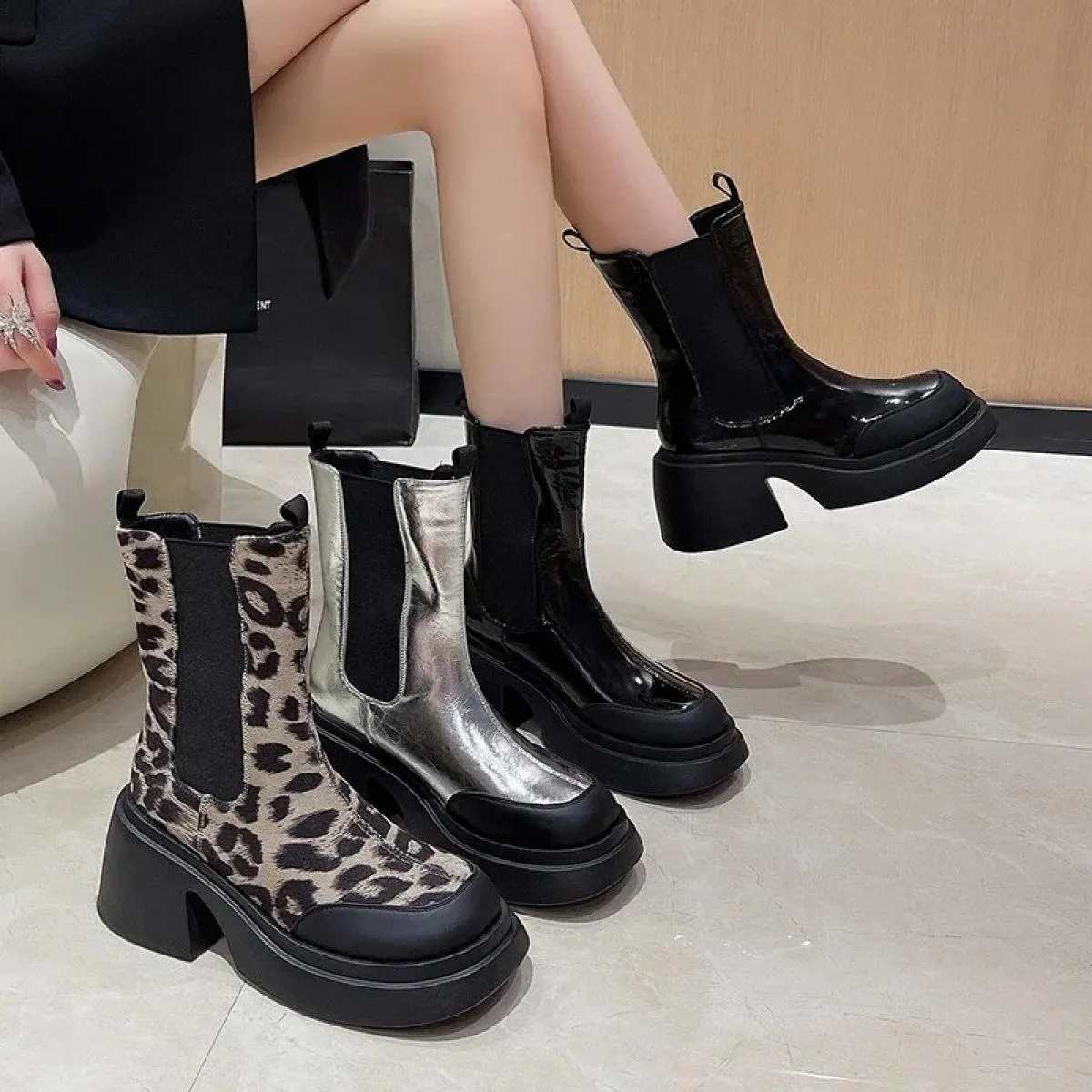 Stivaletti Chelsea da donna Zeppe con suola morbida Stivaletti da donna Tacco quadrato Stivaletti con testa tonda di colore moda