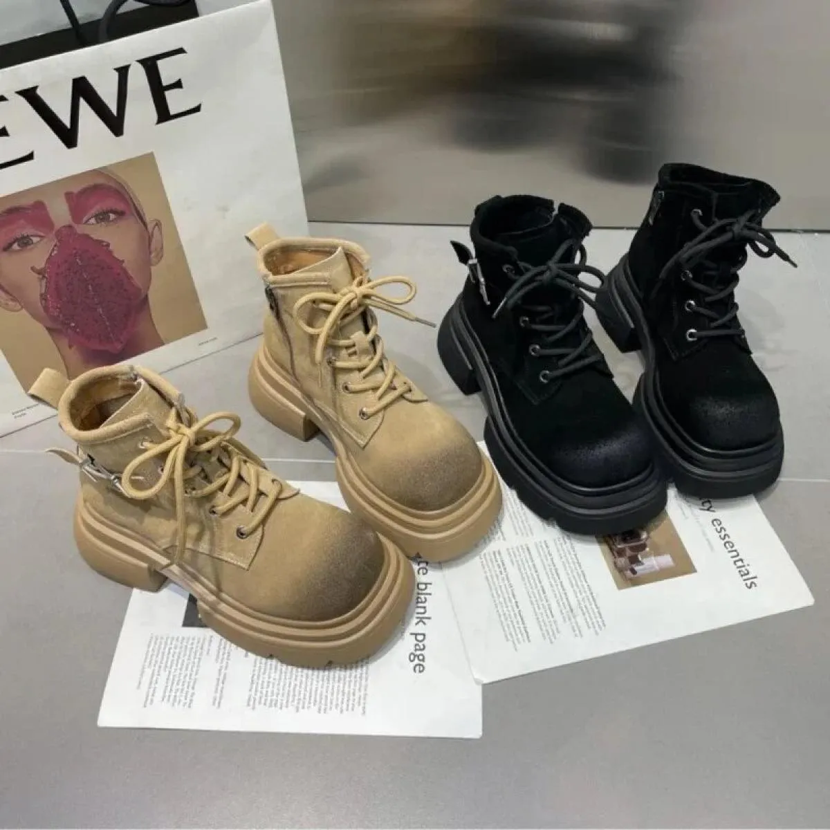 Stivaletti da donna Inverno e autunno 2023 Ultimi stivaletti da donna britannici Stivaletti con punta rotonda da donna con lacci