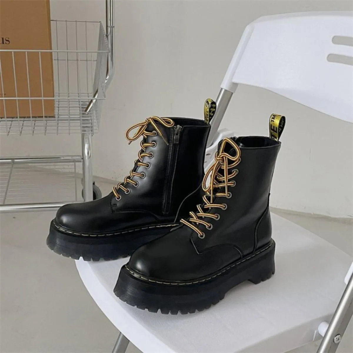 Stivaletti da donna Stivaletti da moto con fascia spessa e plateau Scarpe invernali da donna Stivaletti corti con punta tonda fi
