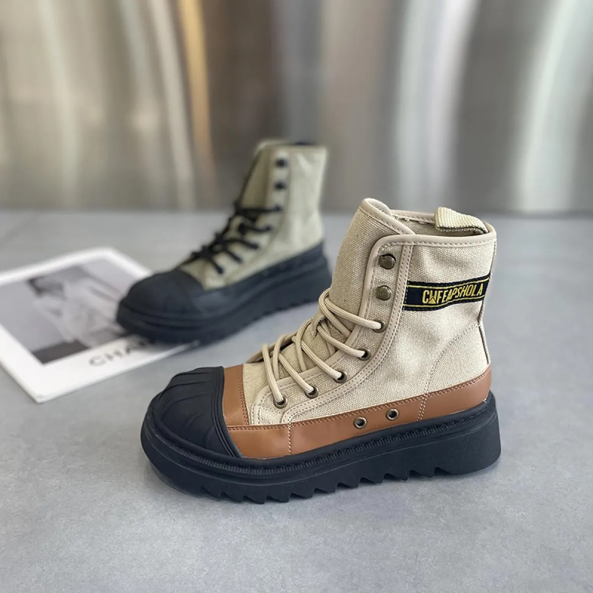 Stivaletti grossi da donna Stivaletti di tela con lacci Punta a conchiglia Scarpe con fondo spesso Stivaletti da donna Autunno I