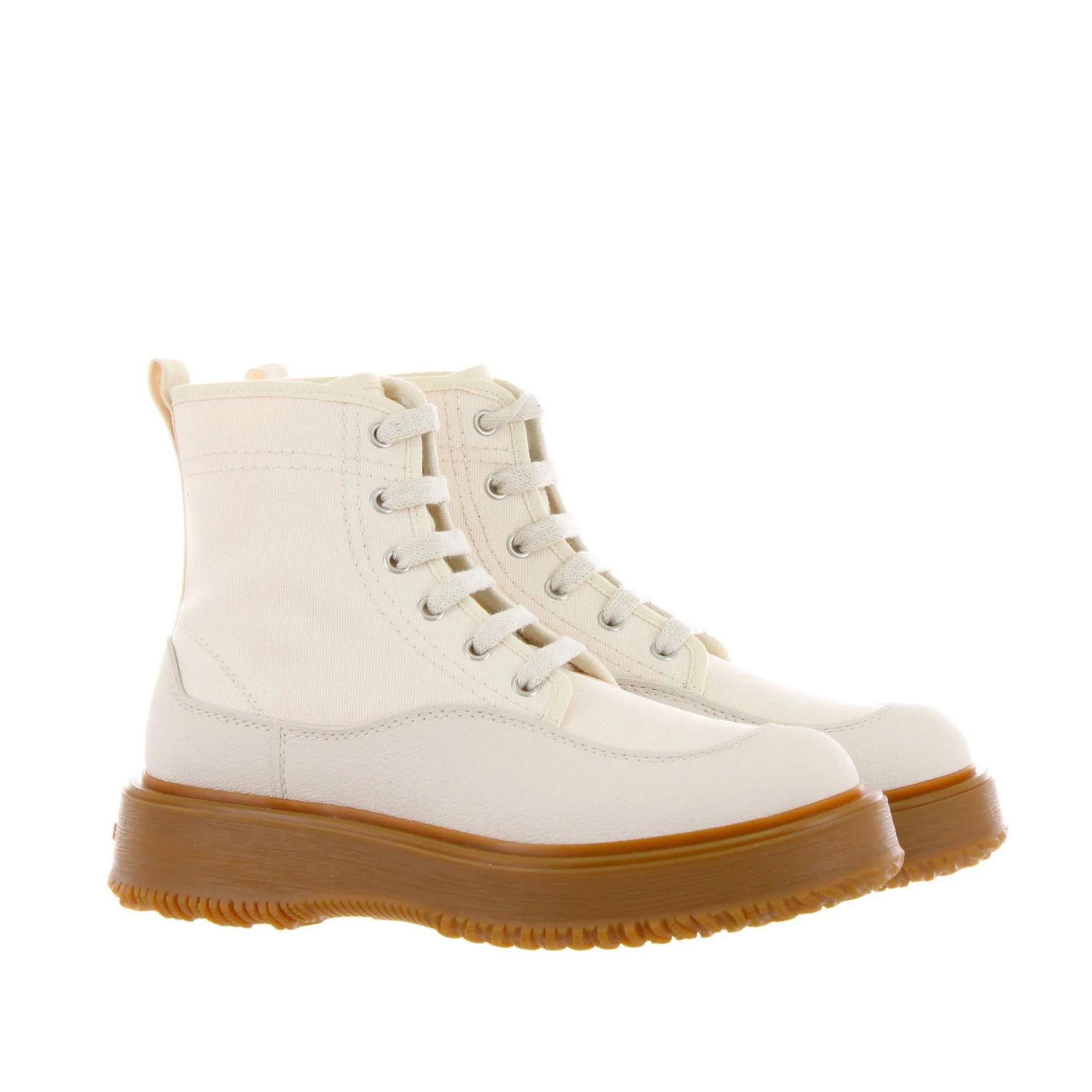 Stivaletto untraditional in canvas